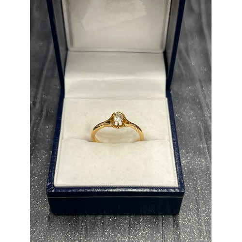 511 - 18ct Gold Diamond Solitaire Ring Size M 2.6g gross