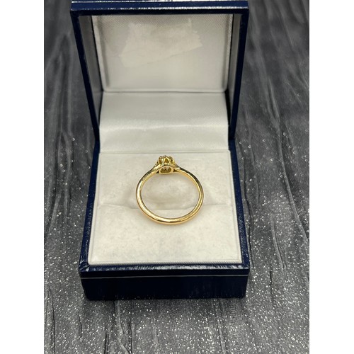 511 - 18ct Gold Diamond Solitaire Ring Size M 2.6g gross