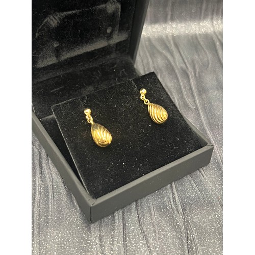 497 - Pair 9ct Gold Pendant Earrings in a swirl design