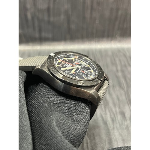 475 - Breitling MBO111  44MM Gents Watch in Box