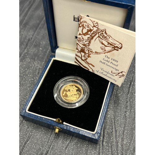 561 - Royal Mint 1999 Gold Proof Half Sovereign with Certificate No 3837