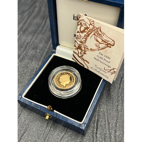 561 - Royal Mint 1999 Gold Proof Half Sovereign with Certificate No 3837