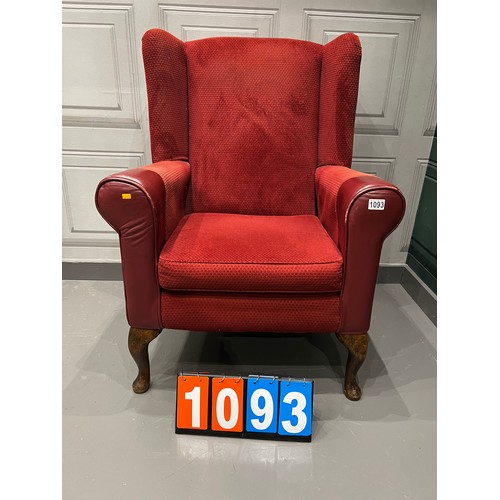 Lot 1093      