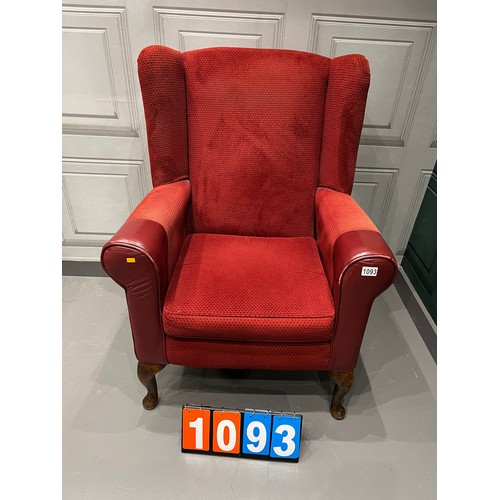 1093 - Vintage wingback armchair