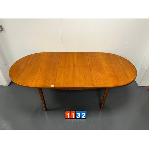 1132 - Mcintosh mid century extending dining table