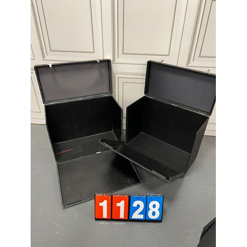 1128 - 2 vintage lp cases