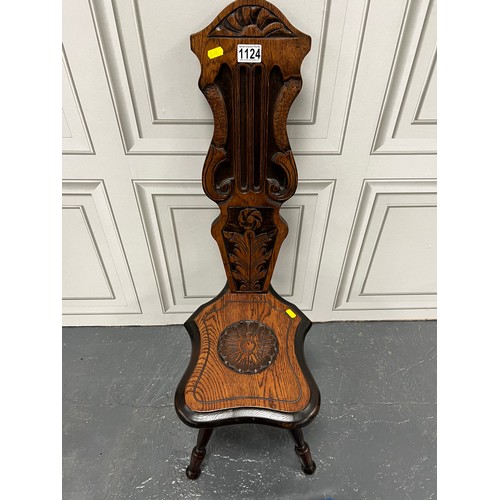 1124 - Victorian oak spinning chair