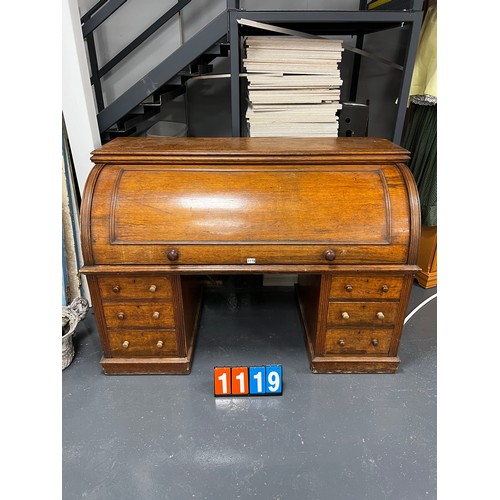 1119 - Fabulous Victorian oak leather top dome top desk with pull out work space