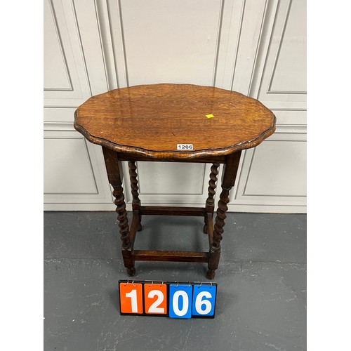 1206 - Side table