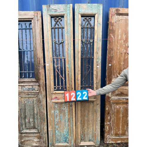 1222 - Pair wrought iron doors 18