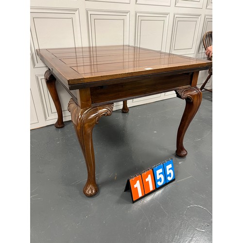 1155 - Early 20th century queen anne leg drawer leaf extending table