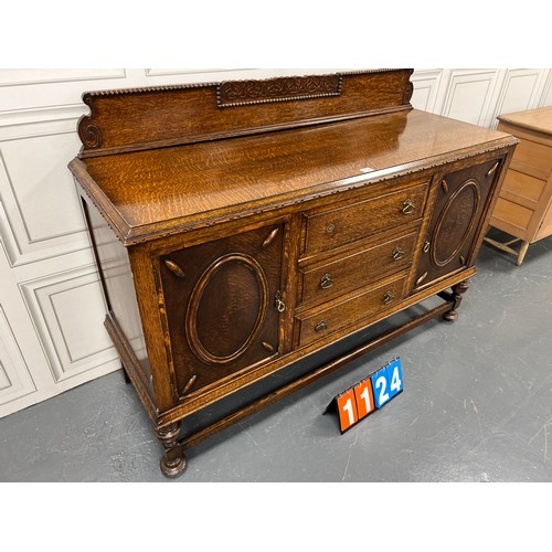 1124 - Antique oak sideboard ( good colour) missing handle