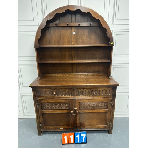 1117 - Oak 20th century dome top oak dresser