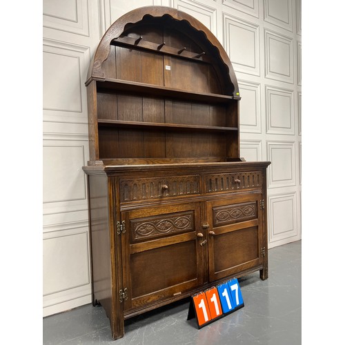 1117 - Oak 20th century dome top oak dresser