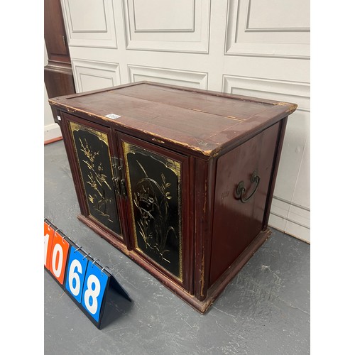 1068 - Early 20th century 2 door chinese cabinet