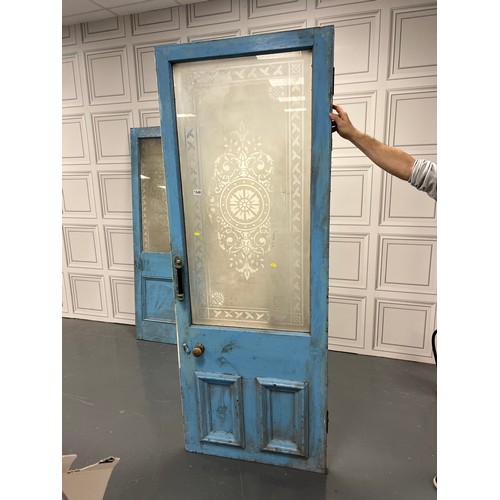 1046 - Good victorian etched glass doors ( from midland bank wakefield) + door