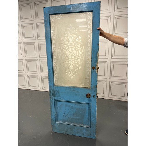 1046 - Good victorian etched glass doors ( from midland bank wakefield) + door