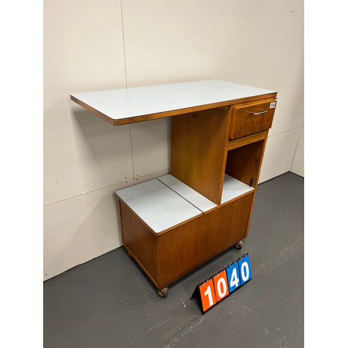 1040 - Mid century dentist cabinet