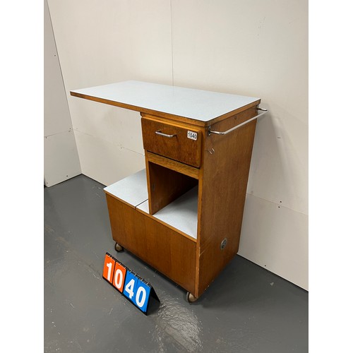 1040 - Mid century dentist cabinet