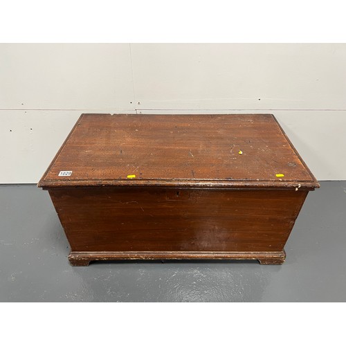 1029 - Victorian pine blanket box