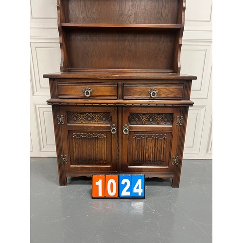 1024 - Old charm oak dresser