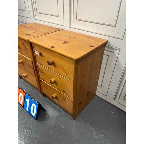 1010 - Pair of pine bedside cabinets