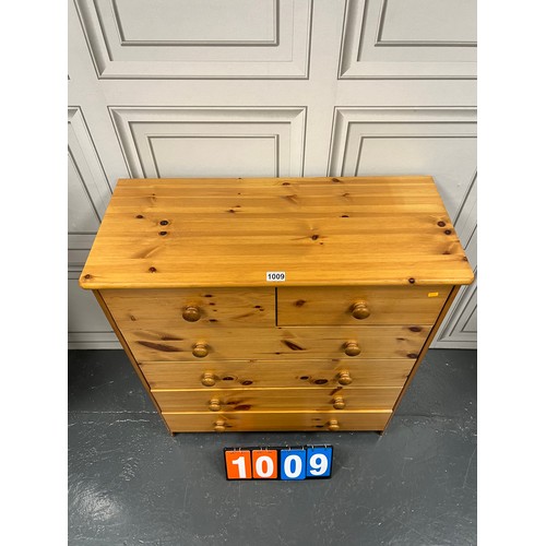 1009 - Pine 2 over 4 chest of drawers