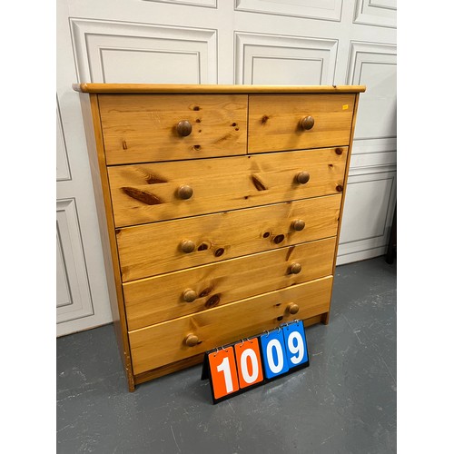 1009 - Pine 2 over 4 chest of drawers