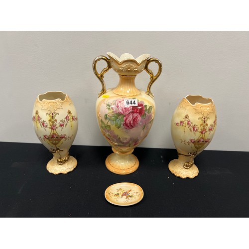 644 - 3 Victorian vases + pin dish