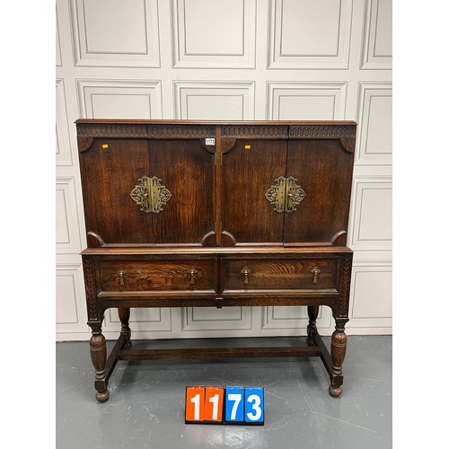 1173 - Vintage oak cocktail cabinet/ sideboard