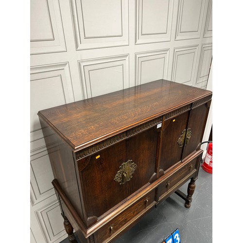 1173 - Vintage oak cocktail cabinet/ sideboard