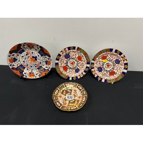 630 - 4 Crown derby plates