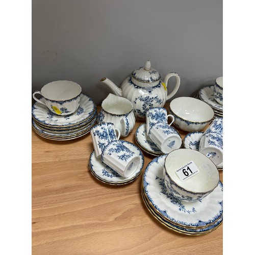 61 - Early 20th century royal worcester tea / coffee service 'mansfield pattern'