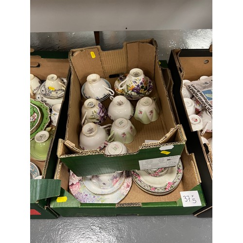 37 - 5 Boxes china cabinet cups & saucers