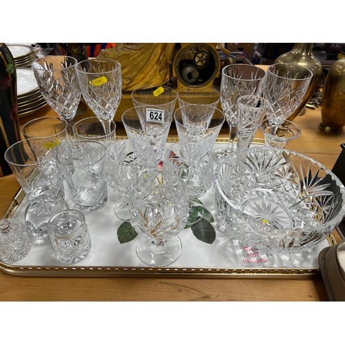 624 - Good collection cut glass ware