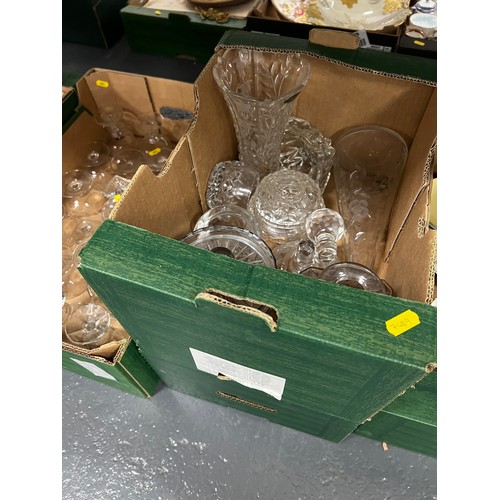 584 - 6 Box's of glassware