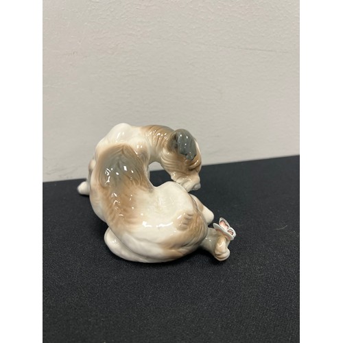 524 - Lladro figure dog signed