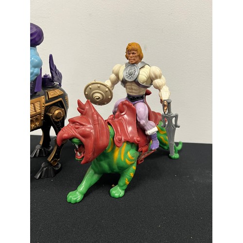 404 - Masters of universe skeletons war horse + night stacker + he man battle cat & figure