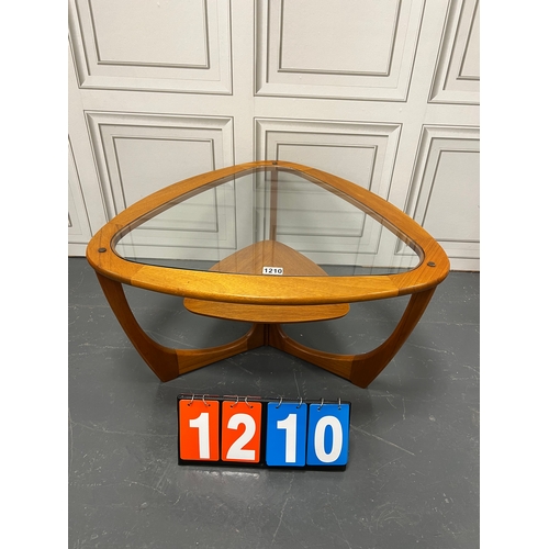 1210 - Rare beithcraft midcentury teak triangular coffee table