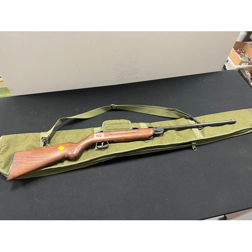 102 - BSF Vintage air rifle in case