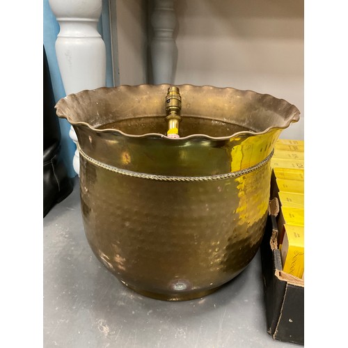 50 - Large vintage copper planter brass light & potty planter