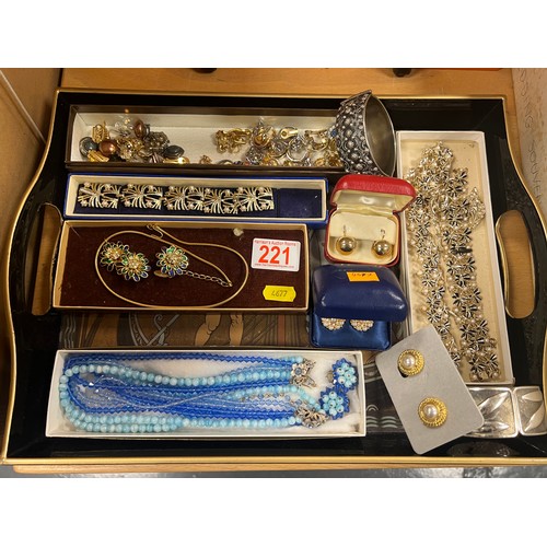221 - Tray costume jewellery tray not inc