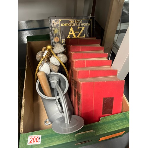 200 - 1 Basket + 1 box misc