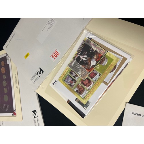 160 - 13 Coin & stamp covers uncirculated