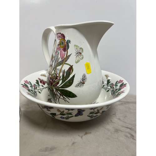 16 - Portmeirion jug & bowl + clock