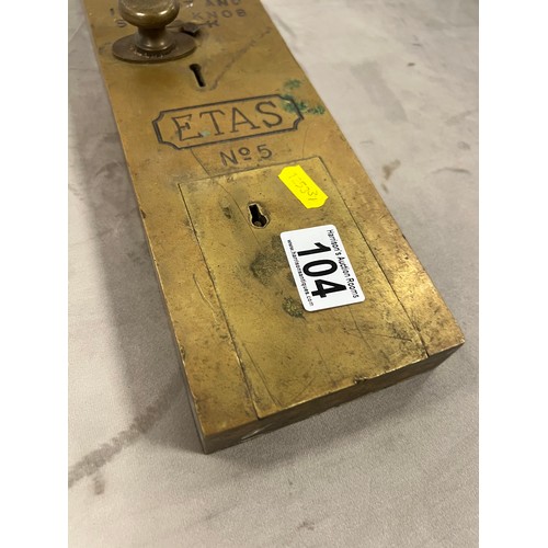 104 - Edwardian 'penny slot' toilet lock by ETAS model no 5 from skegness pier