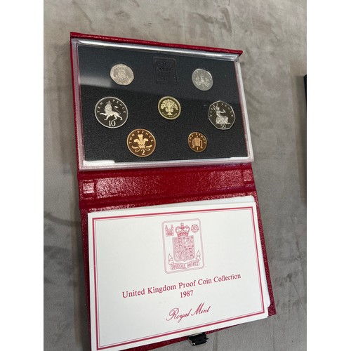 2 English proof coin sets boxed