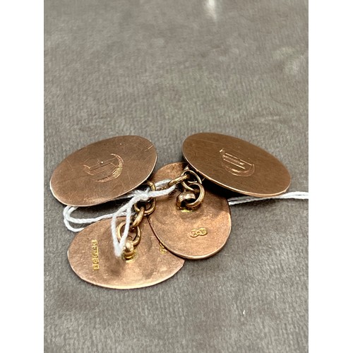 849 - Pair 9ct gold cufflinks 5.5g