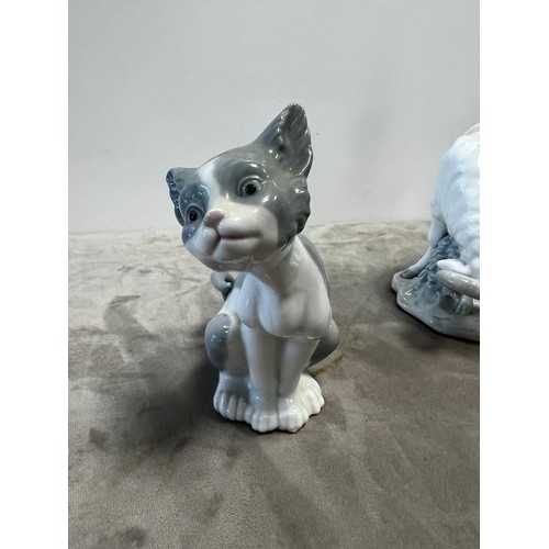 57 - 3 Lladro figurines