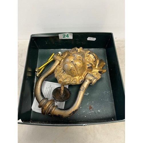 24 - Early cast iron lions head door knocker